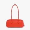 Bolso de hombro Aren East West en piel Maxi Monogram Bolso de hombro Aren East West en piel Maxi Monogram