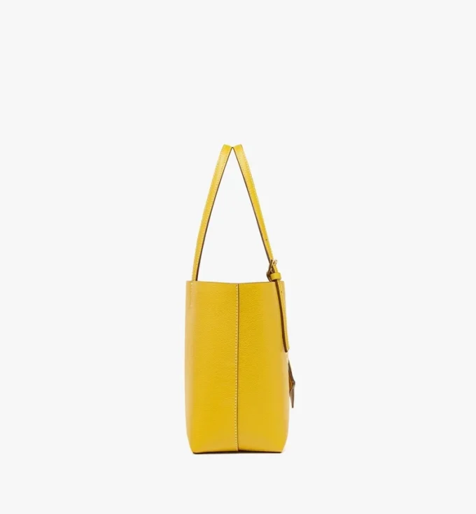 Bolso Himmel Shopper en piel con logotipo en relieve Bolso Himmel Shopper en piel con logotipo en relieve