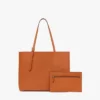 Bolso Himmel Shopper en piel con logotipo en relieve Bolso Himmel Shopper en piel con logotipo en relieve