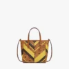 Bolso shopper Toni con cremallera superior y tachuelas en lona Visetos Mega Herringbone Bolso shopper Toni con cremallera superior y tachuelas en lona Visetos Mega Herringbone