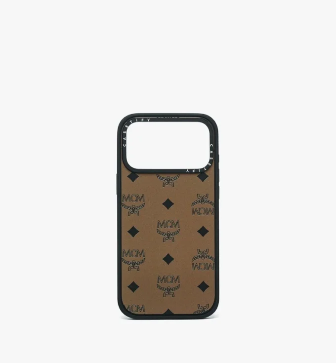 Funda para iPhone 17 Pro Max MCM X Casetify Monogram Impact
