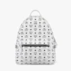 Mochila Stark con tachuelas laterales en Visetos Mochila Stark con tachuelas laterales en Visetos