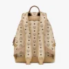 Mochila Stark con tachuelas laterales en Visetos Mochila Stark con tachuelas laterales en Visetos
