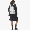Mochila Stark con tachuelas laterales en Visetos Mochila Stark con tachuelas laterales en Visetos