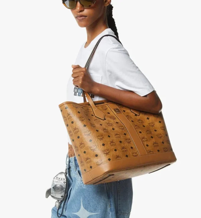 Nuevo bolso Liz Shopper en Visetos