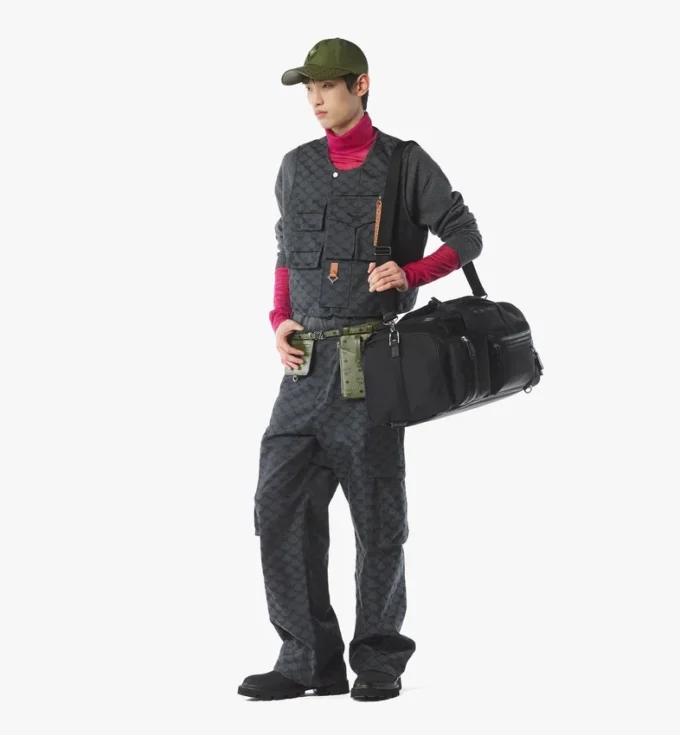 Ottomar Weekender en Econyl® y piel Ottomar Weekender en Econyl® y piel